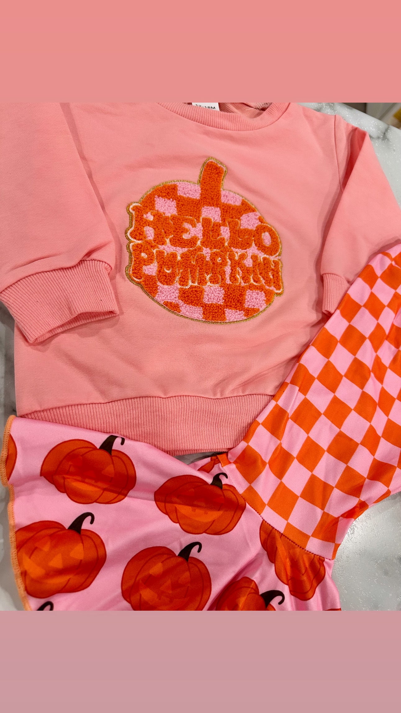 Pumpkin Checkered Bells Set