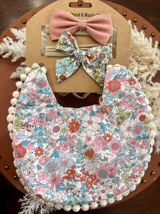 Reversible Muslin Bib+Bows Set