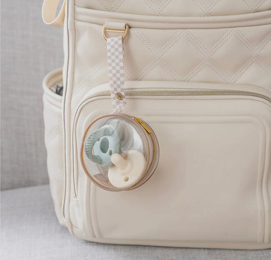 Itzy Paci Case