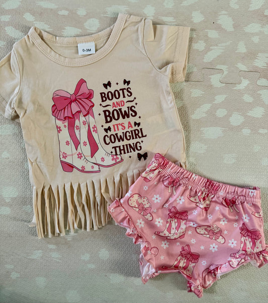 Boots & Bows Fringe Set