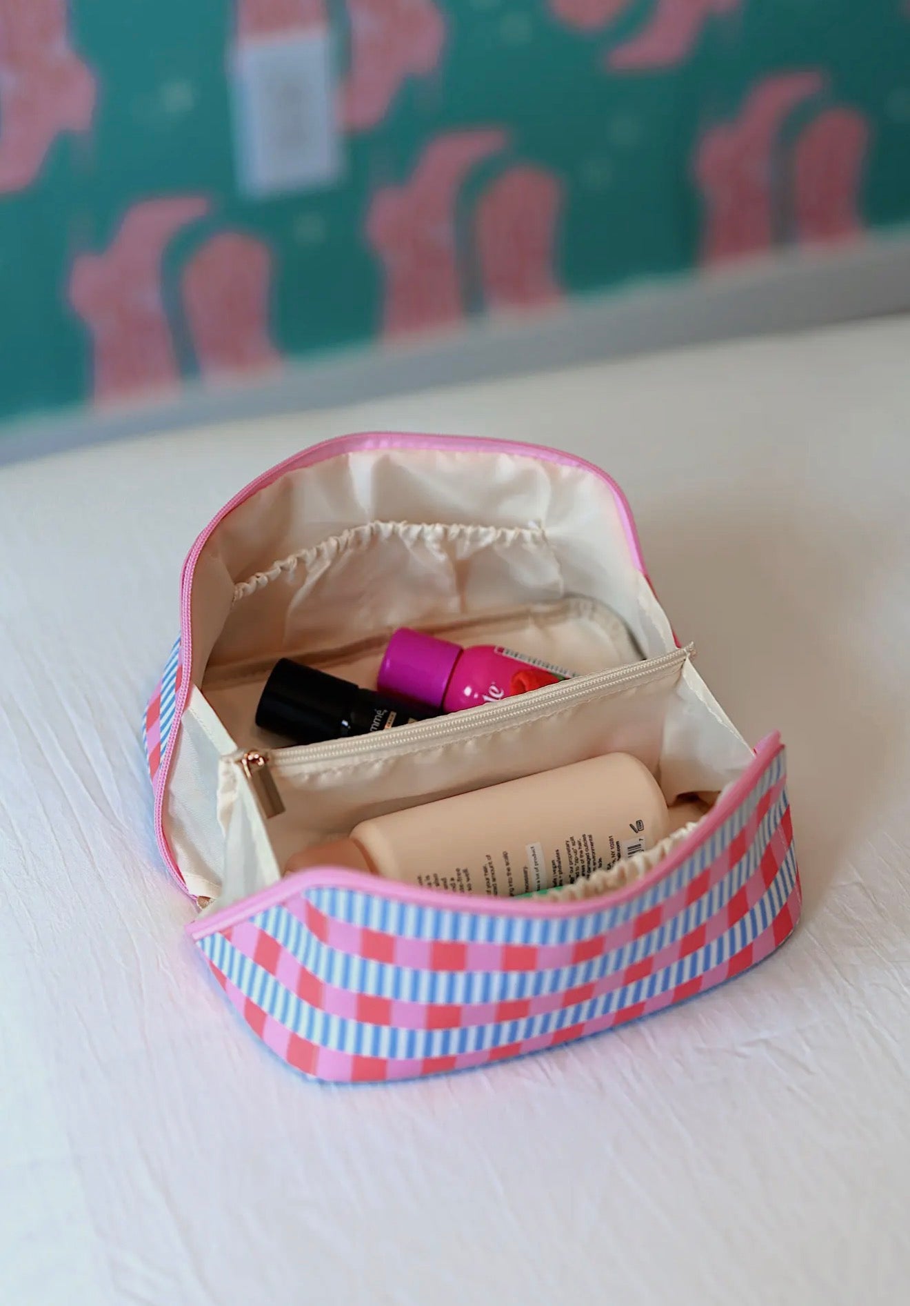 Blaze Hold All Makeup Bag