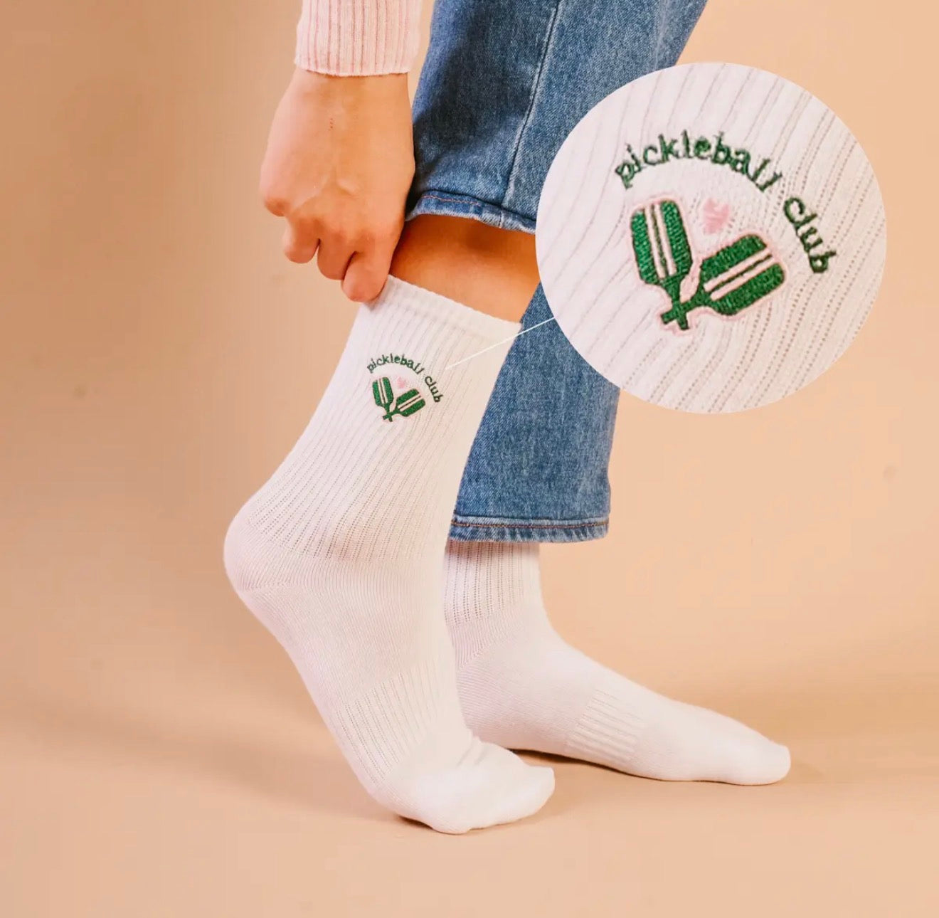 Embroidered Crew Socks