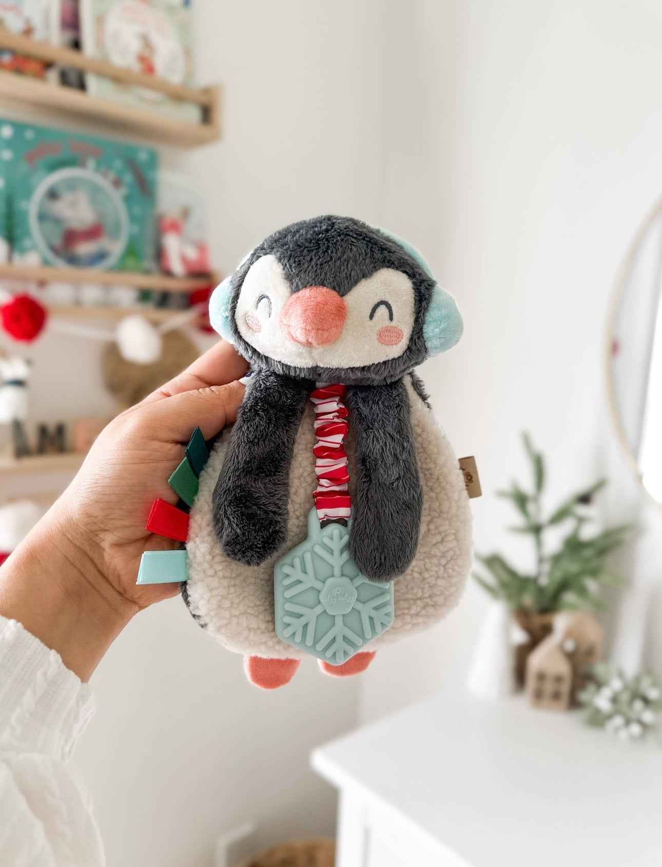 Holiday Penguin Lovey