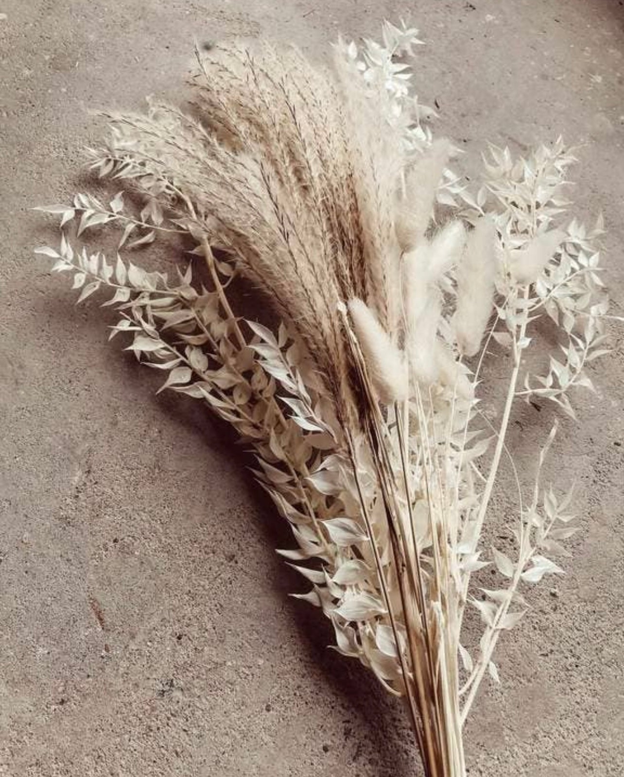 White Boho Scandi Dried Flower Mix