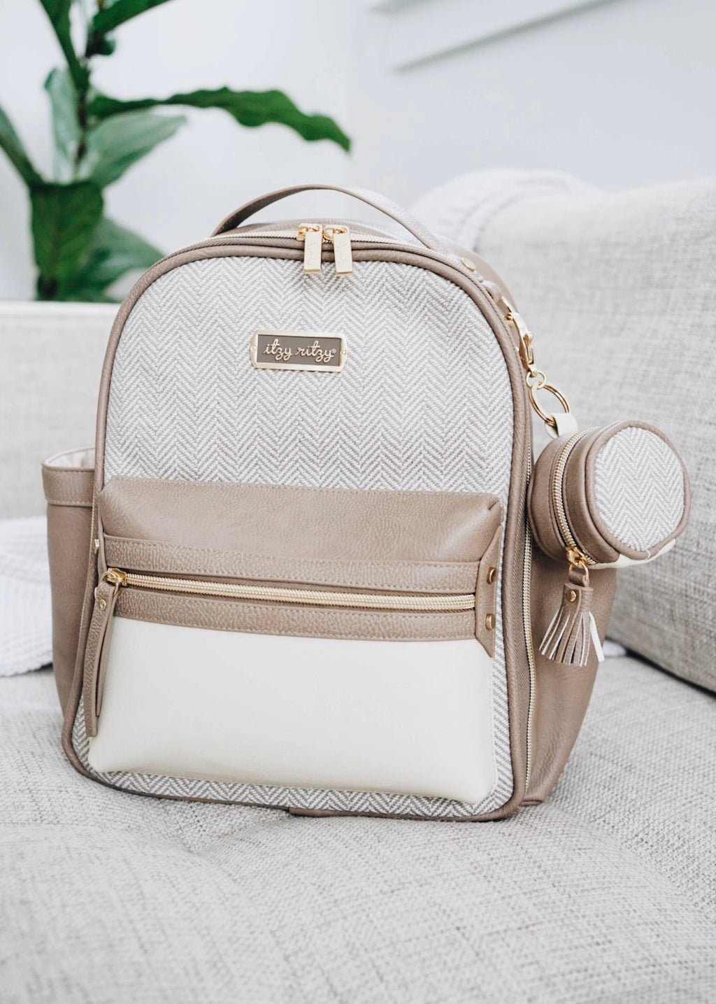 Pacifier Holder Charm Pod